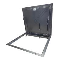 Люк с рифленым листом на утепленной дверце с петлями и замком на амортизаторах