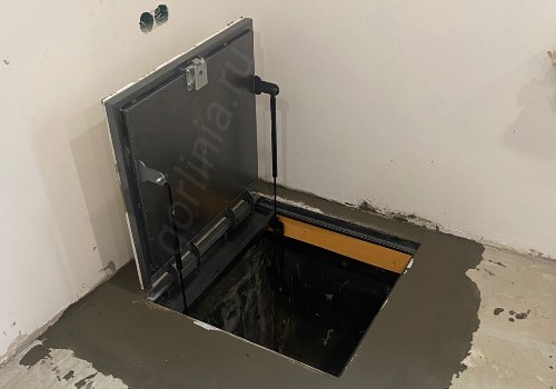 Монтаж напольных люков